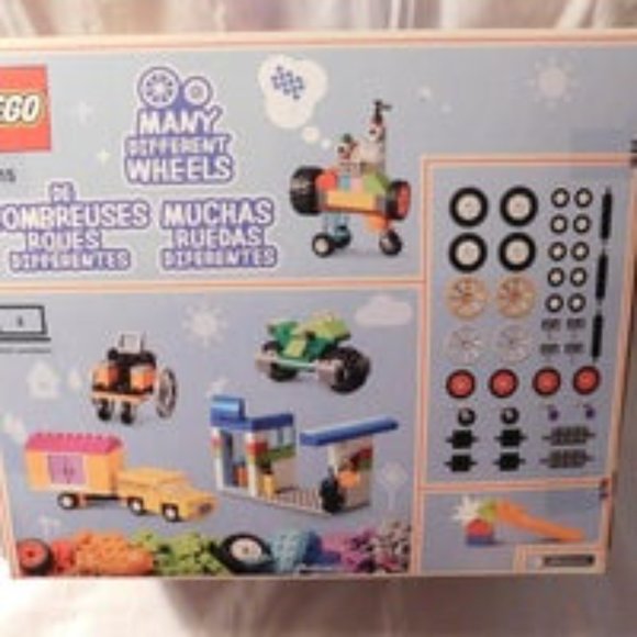 LEGO Classic Bricks Limited Edition 60th Year - Picture 4 of 6